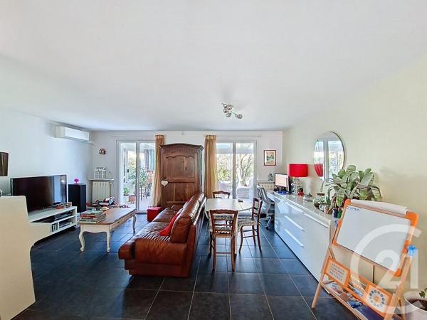 Appartement T5 à vendre  5 pièces - 106 m 2   LYON  - 69009