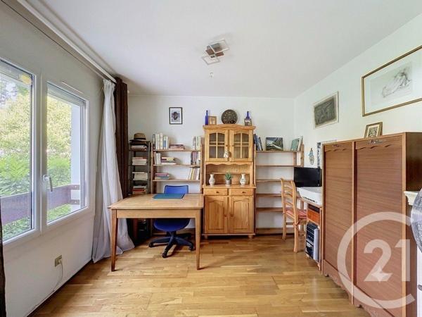 Appartement T5 à vendre  5 pièces - 106 m 2   LYON  - 69009