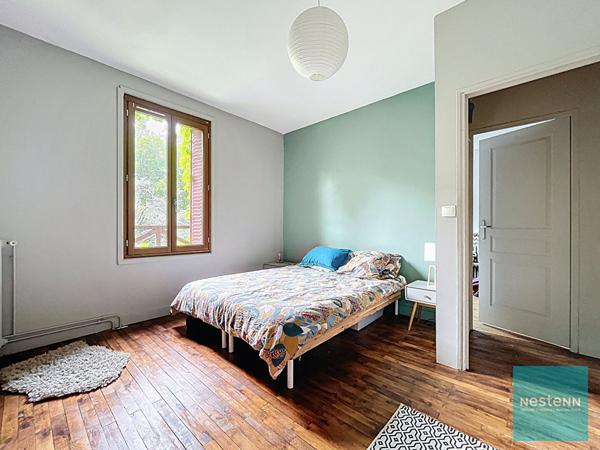 Amboise, maison de charme des années 30 sur parc arboré de 2500m²