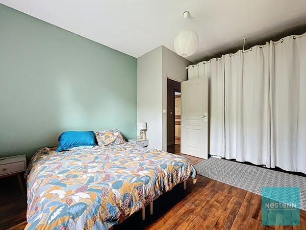 Amboise, maison de charme des années 30 sur parc arboré de 2500m²