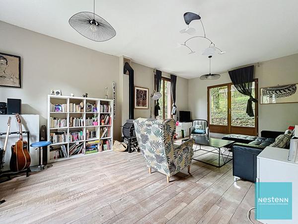 Amboise, maison de charme des années 30 sur parc arboré de 2500m²