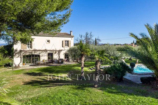 Bastide au charme provençal Luberon