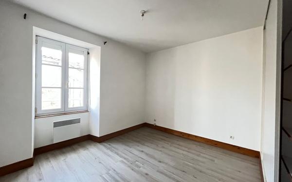 Appartement à vendre    3 pièces • 84,10 m2 La Rochelle