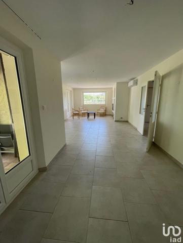 Maison 6 pièces de 136 m² à Carcès (83570)