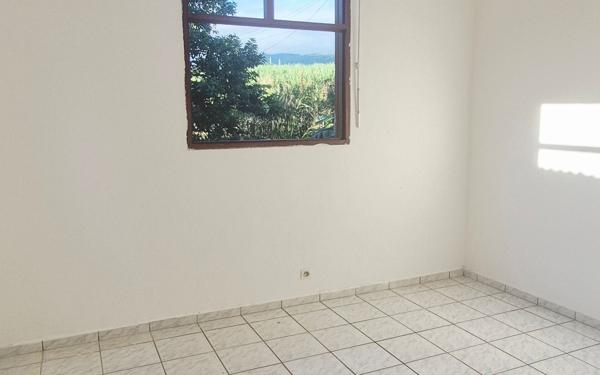 Maison à louer    3 pièces • 68 m2 Sainte-Rose