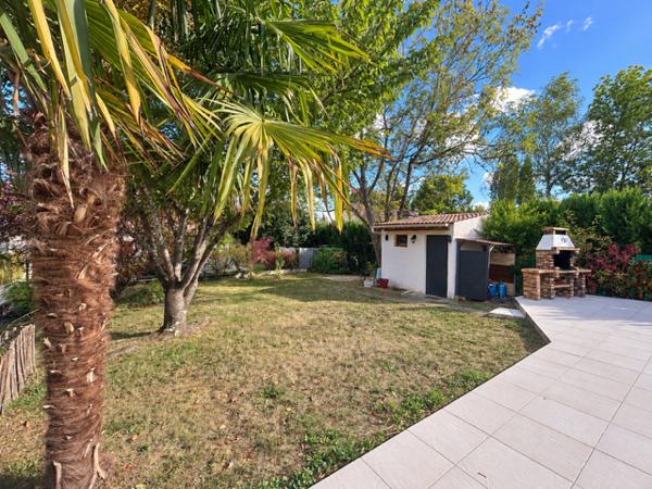 LONGPONT-SUR-ORGE - MAISON INDIVIDUELLE DE PLAIN-PIED DE TYPE F5 - EXCELLENT ETAT - JARDIN ARBORÉ DE 800 M2