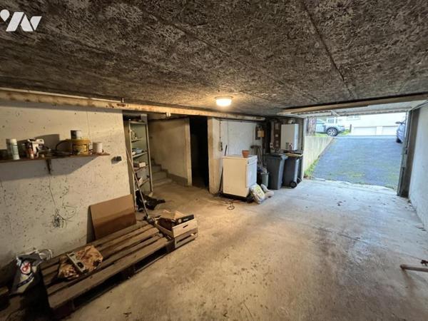 REIMS - Maison de Type 5 d'environ 90m² avec sous sol, sur parcelle de 175m²