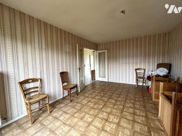 REIMS - Maison de Type 5 d'environ 90m² avec sous sol, sur parcelle de 175m²