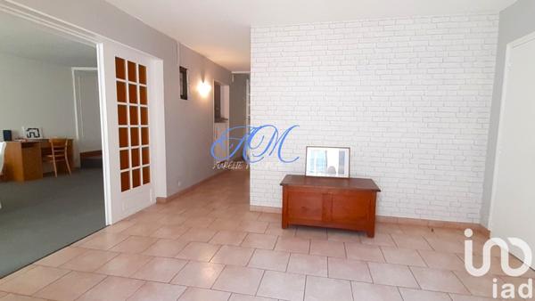 Maison à vendre 7 pièces 184 m² Auneau-Bleury-Saint-Symphorien