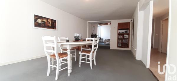 Maison à vendre 7 pièces 184 m² Auneau-Bleury-Saint-Symphorien