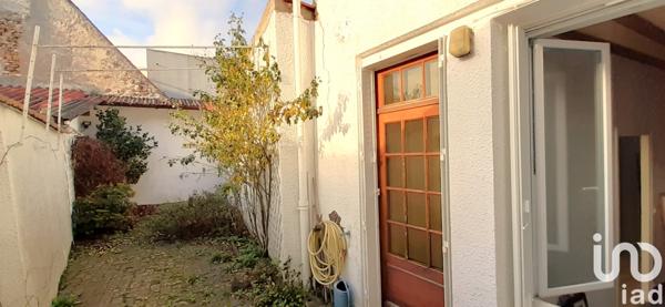 Maison à vendre 7 pièces 184 m² Auneau-Bleury-Saint-Symphorien