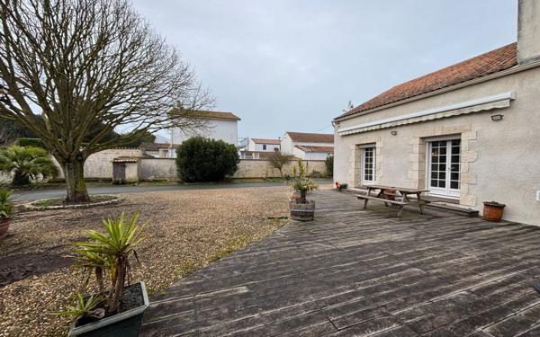 Maison à vendre    5 pièces •  Saint-Pierre-d'Oléron