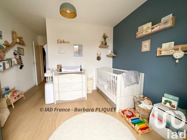 Appartement à vendre 3 pièces 63 m² Le Mesnil-Saint-Denis