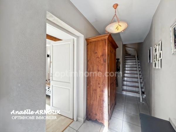 Maison en pierre authentique