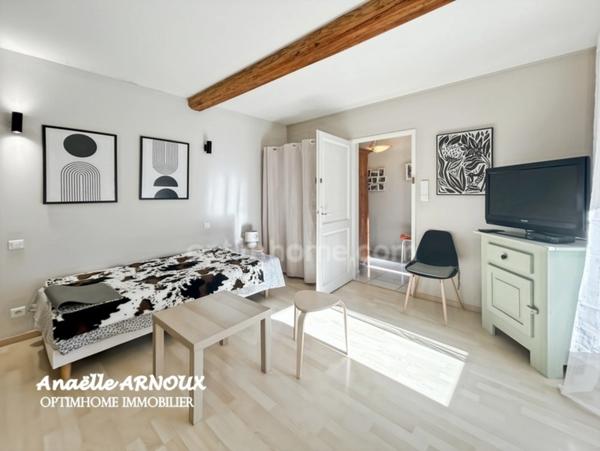 Maison en pierre authentique