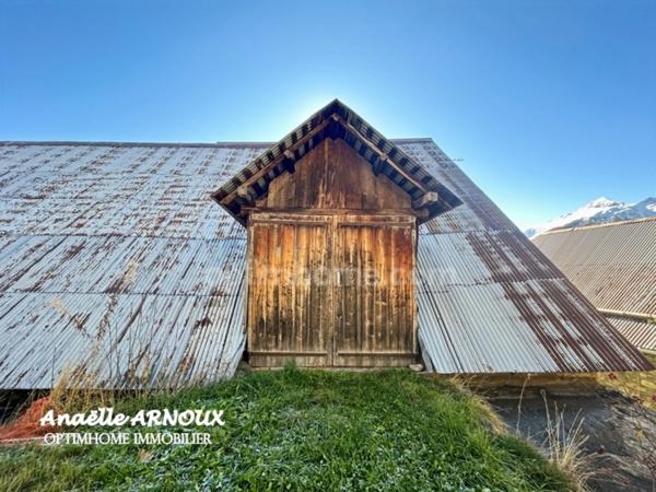 Maison en pierre authentique