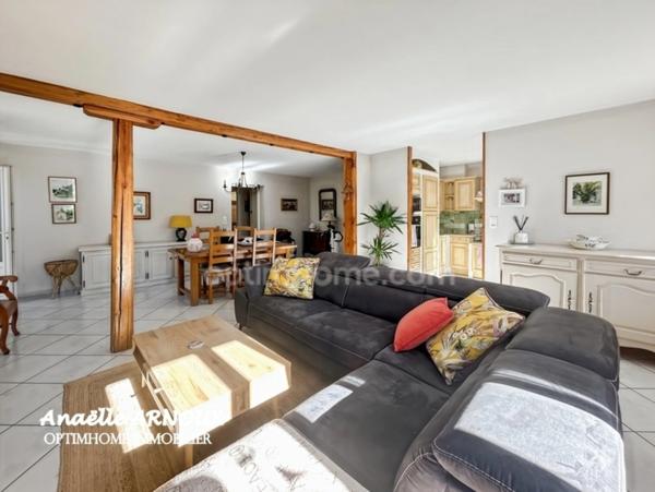 Maison en pierre authentique