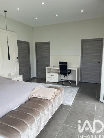 Maison à vendre 6 pièces 255 m² Sens