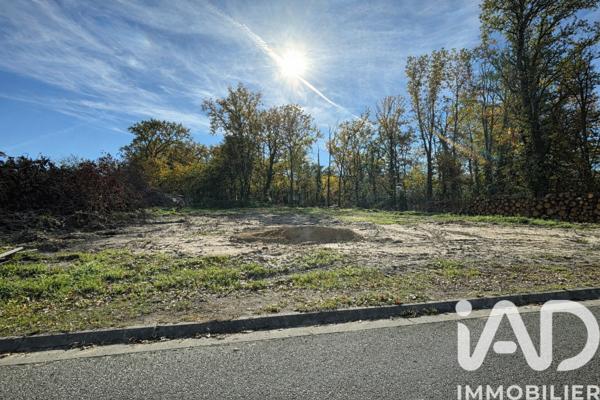 Terrain à vendre 1 015 m² Saint-Hilaire-de-Court