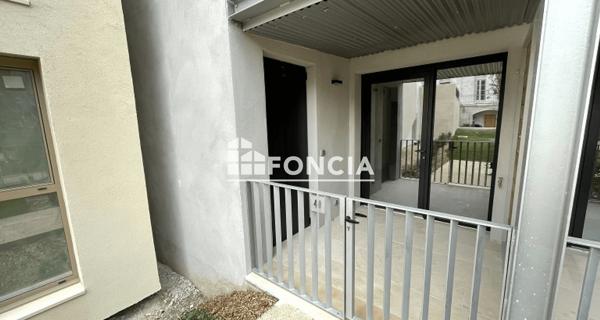 Location Appartement 2 pièces 39.6 m² - Avignon 84000