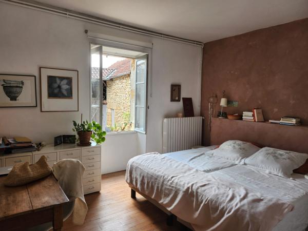 Fermette et dépendances sur 2 hectares 7