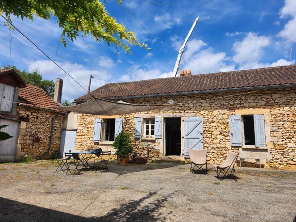 Fermette et dépendances sur 2 hectares 7