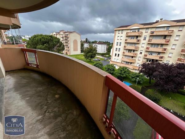 Appartement à louer 2 pièces 46.45m² Pau (64000)