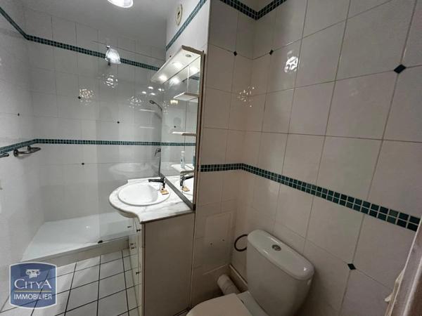 Appartement à louer 2 pièces 46.45m² Pau (64000)