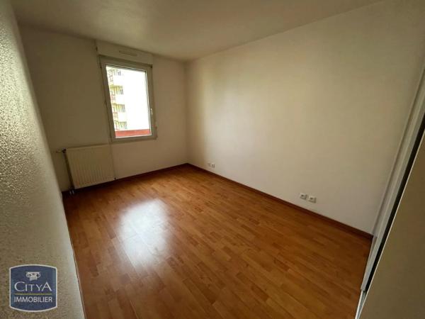 Appartement à louer 2 pièces 46.45m² Pau (64000)