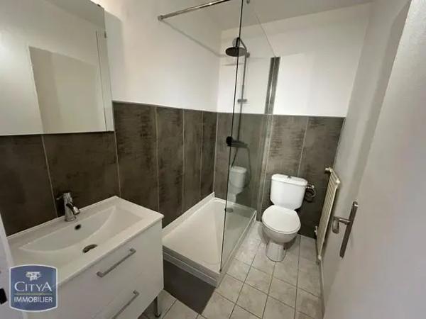 Appartement à louer 1 pièce 31.07m² Clermont-Ferrand (63000)