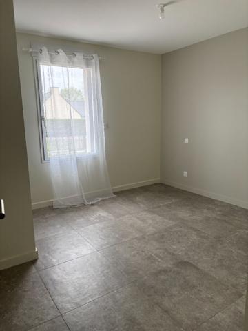 A LOUER - Maison - Pleucadeuc - 2 chambres - 74.80m2