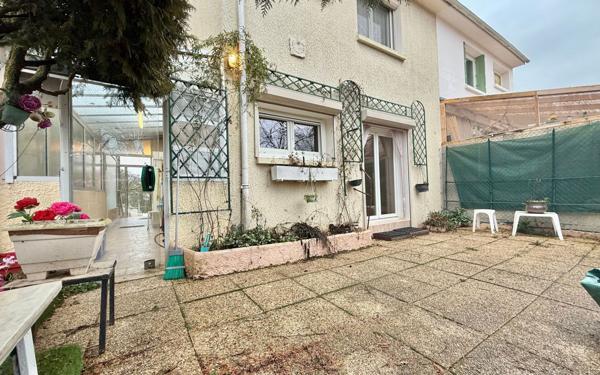 Maison à vendre    5 pièces • 82 m2 Marsannay-la-Côte