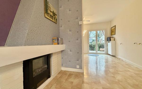 Maison à vendre    5 pièces • 82 m2 Marsannay-la-Côte