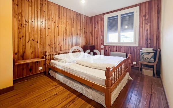 Maison à vendre    6 pièces •  Oloron-Sainte-Marie