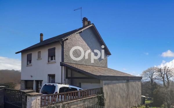 Maison à vendre    6 pièces •  Oloron-Sainte-Marie