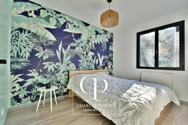 Maison à vendre 6 pièces SAINT CANNAT (13)