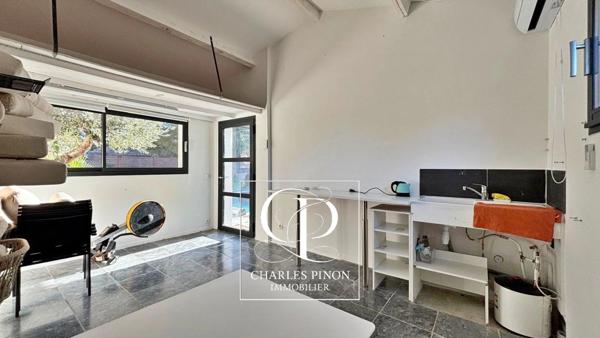 Maison à vendre 6 pièces SAINT CANNAT (13)