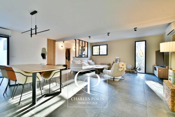 Maison à vendre 6 pièces SAINT CANNAT (13)