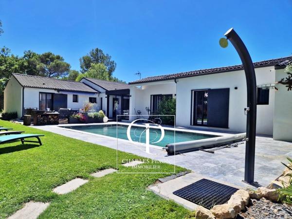 Maison à vendre 6 pièces SAINT CANNAT (13)