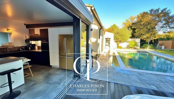 Maison à vendre 6 pièces SAINT CANNAT (13)