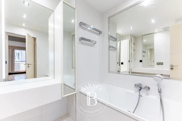 Paris 17ème, Appartement  72 m² à vendre