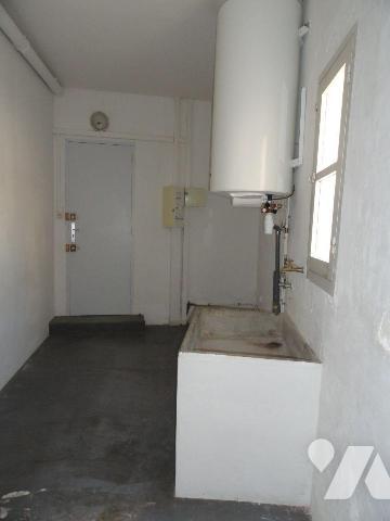 EN EXCLUSIVITE MAISON DE VILLE avec cour . D'une superficie habitables de 140m² environ .Elle s...