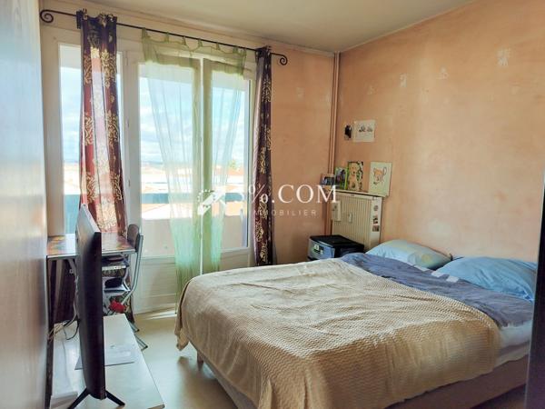 Appartement 4 pièce(s) 2 chambre(s) 82.4 m²