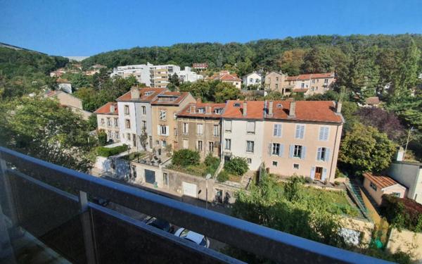 Appartement à louer    1 pièce •  Nancy