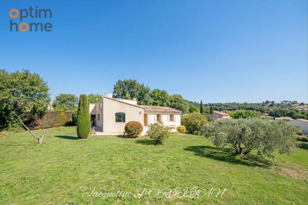 A vendre villa sur Cadenet 3 chambres plus bureau et vue dominante