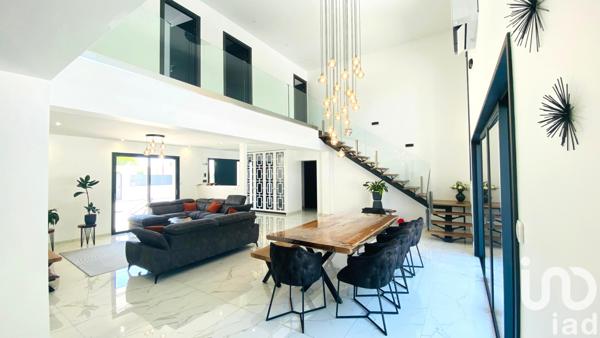 Maison à vendre 8 pièces 190 m² Bourges