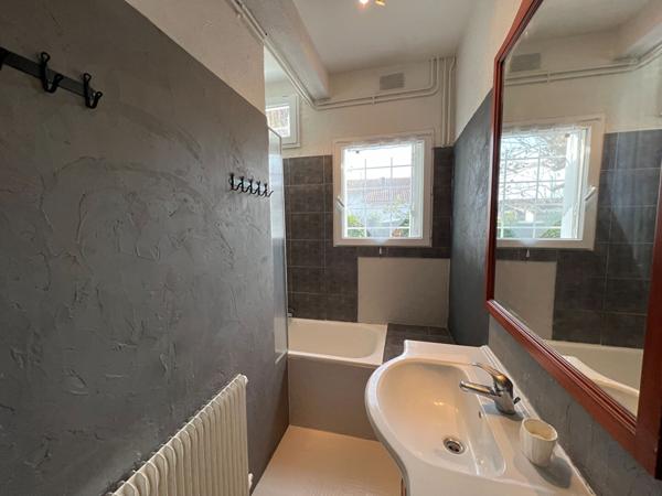 Maison à vendre Mont de Marsan Barbe d'or 4 chambres garage parquet massif