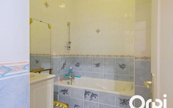 Appartement à vendre    5 pièces • 131 m2 Vichy