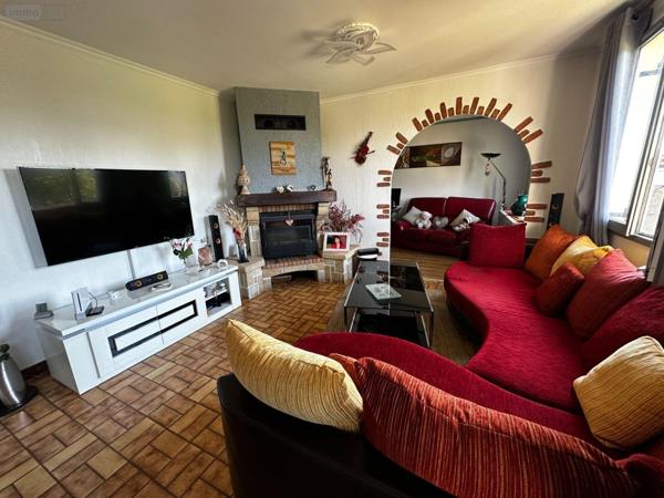 Pavillon à vendre à Villeneuve-sur-Yonne dans l'Yonne (89500), ref : 89062-10