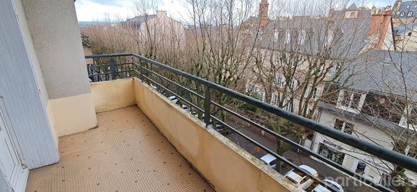 Location Appartement73 m² - 3 Pièces - RODEZ (12000)